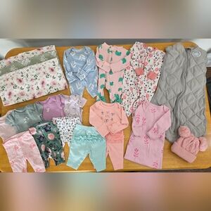 20 Pc BABY BUNDLE WITH DREAM BABY WEIGHTED SLEEP SACK. EUC & many NWOT. SIZE NB.
